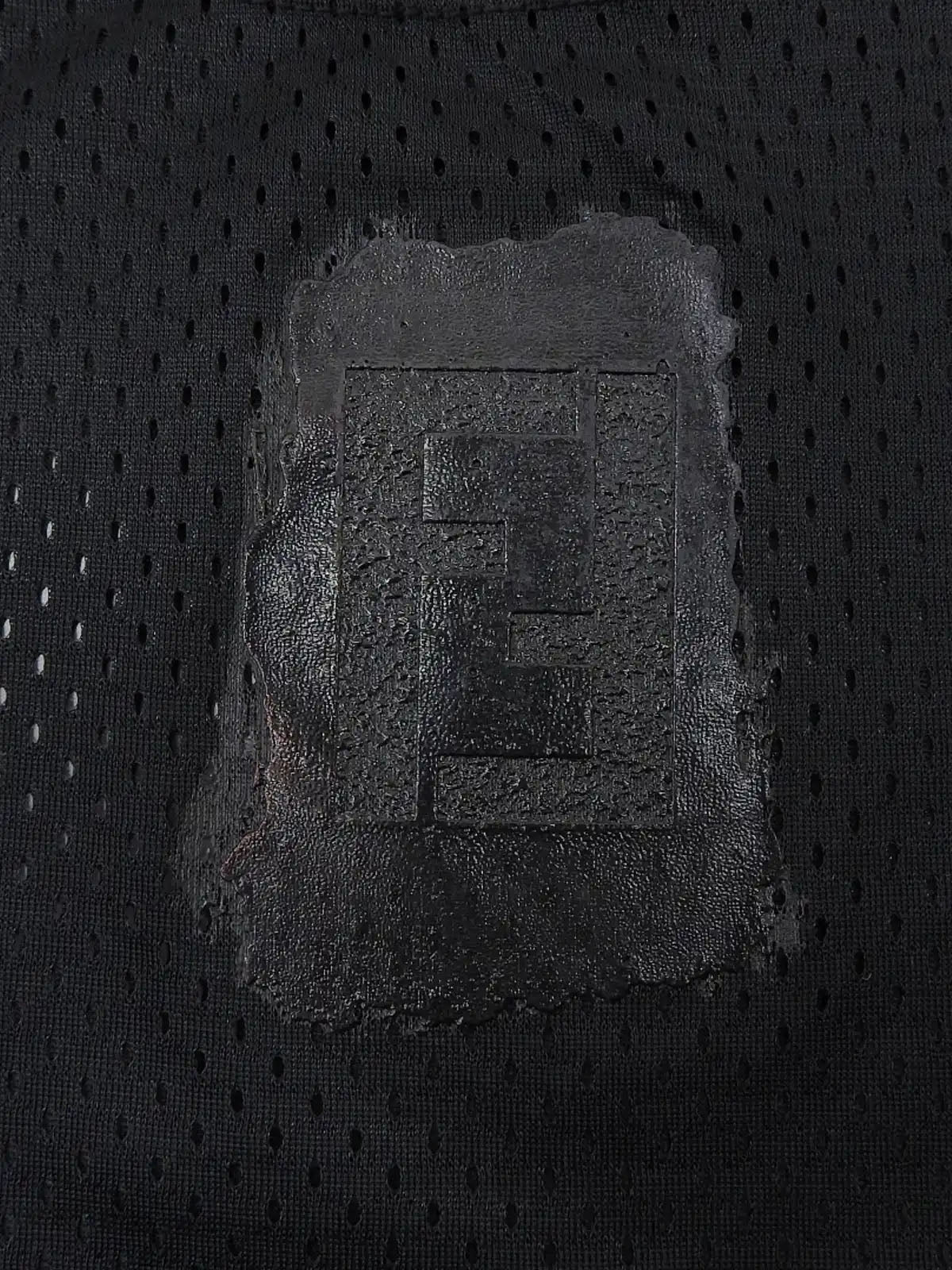 黑色网眼徽标半袖上衣