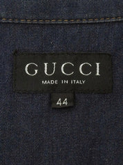 靛蓝色徽标纽扣牛仔衬衫