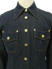 靛蓝色徽标纽扣牛仔衬衫