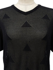 黑色网格三角形图案上衣