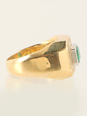 18K Platinum Emerald Diamond Square Design Ring in Gold/Green