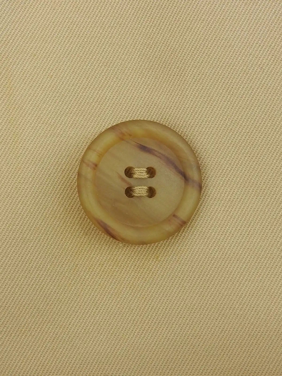Nova 米色格纹衬里圆领大衣