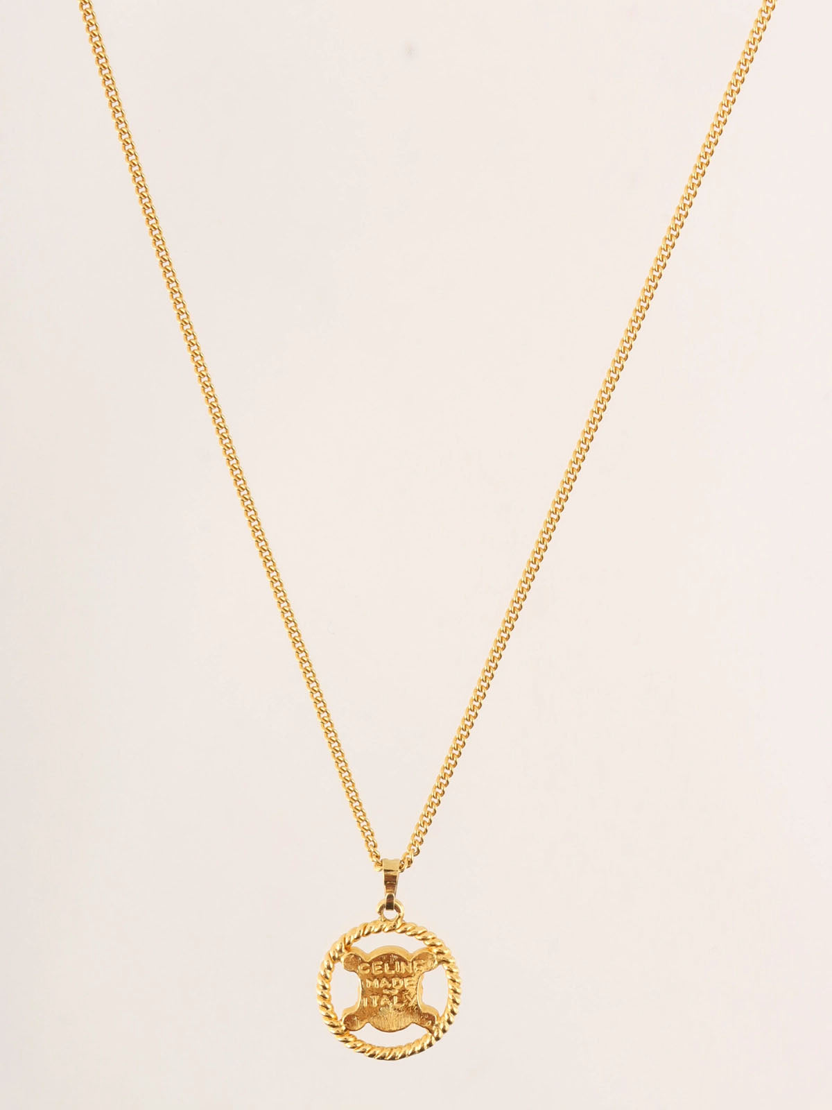 Circle Rhinestone Macadam Plate Necklace in Gold