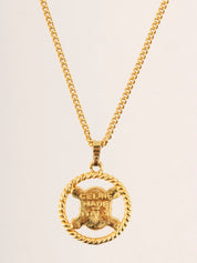 Circle Rhinestone Macadam Plate Necklace in Gold
