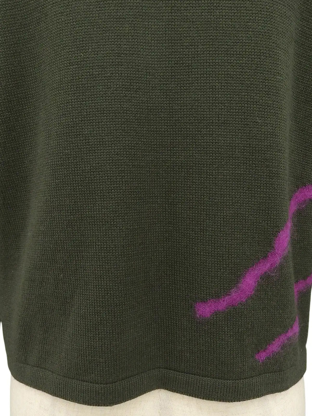 橄榄绿/大丽花紫徽标纽扣开衫