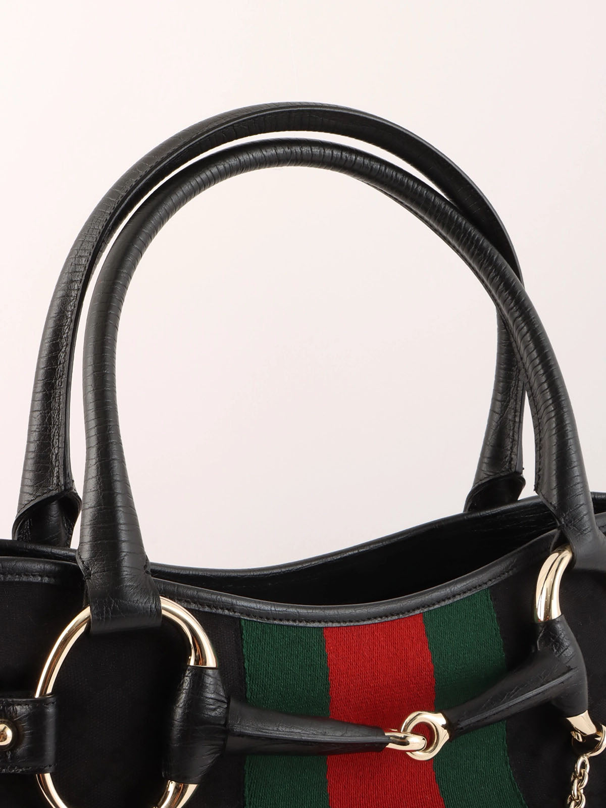 Canvas GG Pattern Sherry Line Horsebit Shoulder Bag in Black