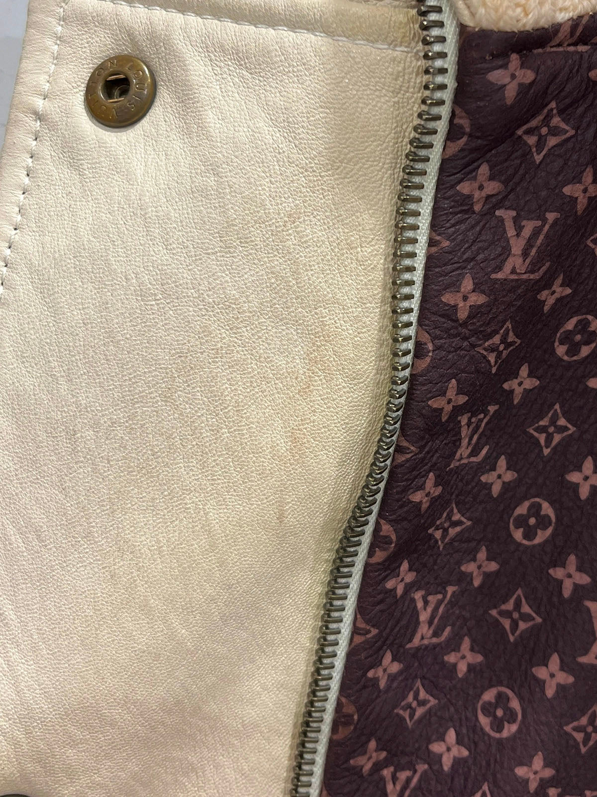 Leather logo button jacket in ivory