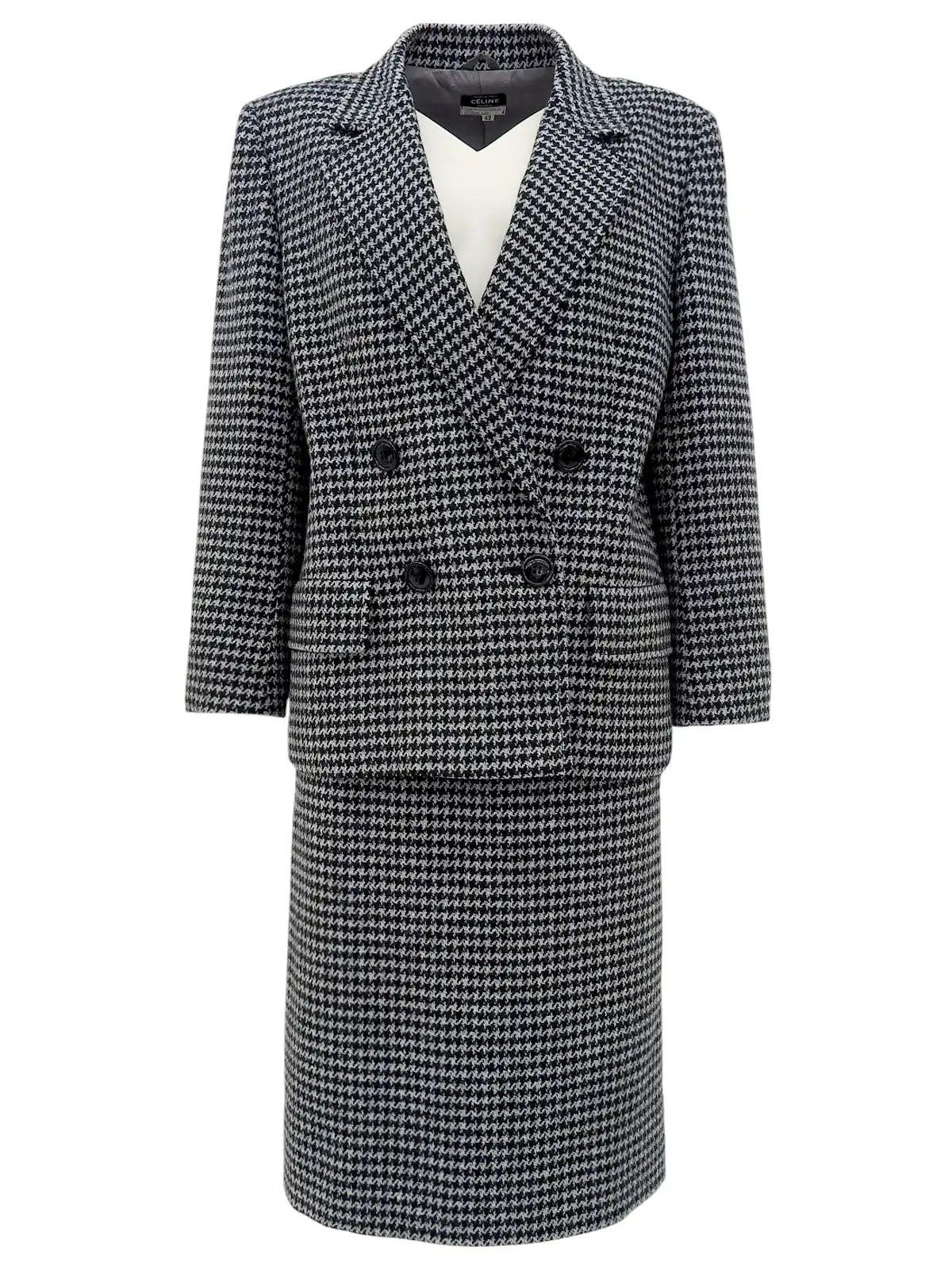 Houndstooth pattern set-up in gray/black