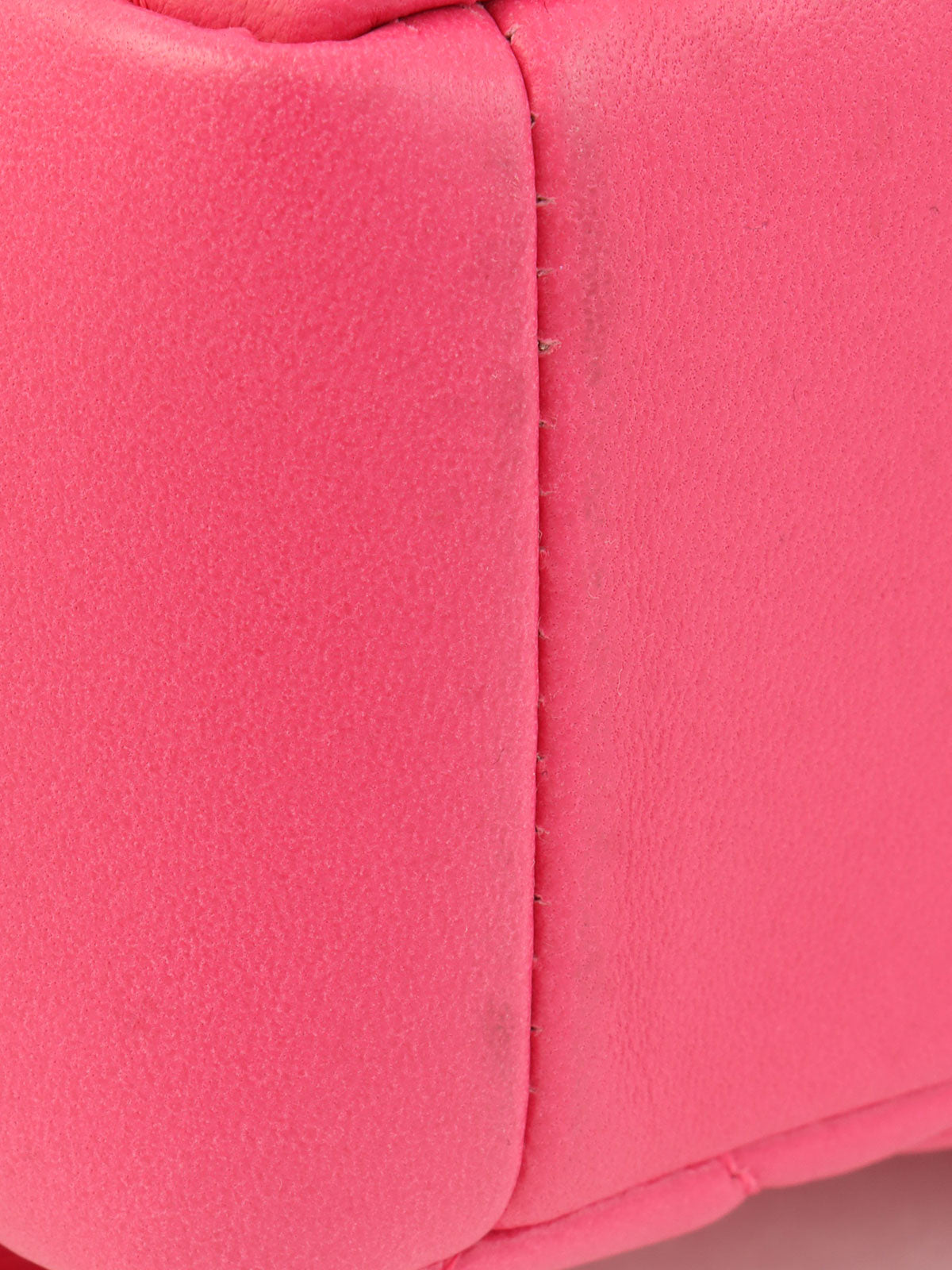 2015 Matelasse Stitch CC 旋锁单肩包 粉色