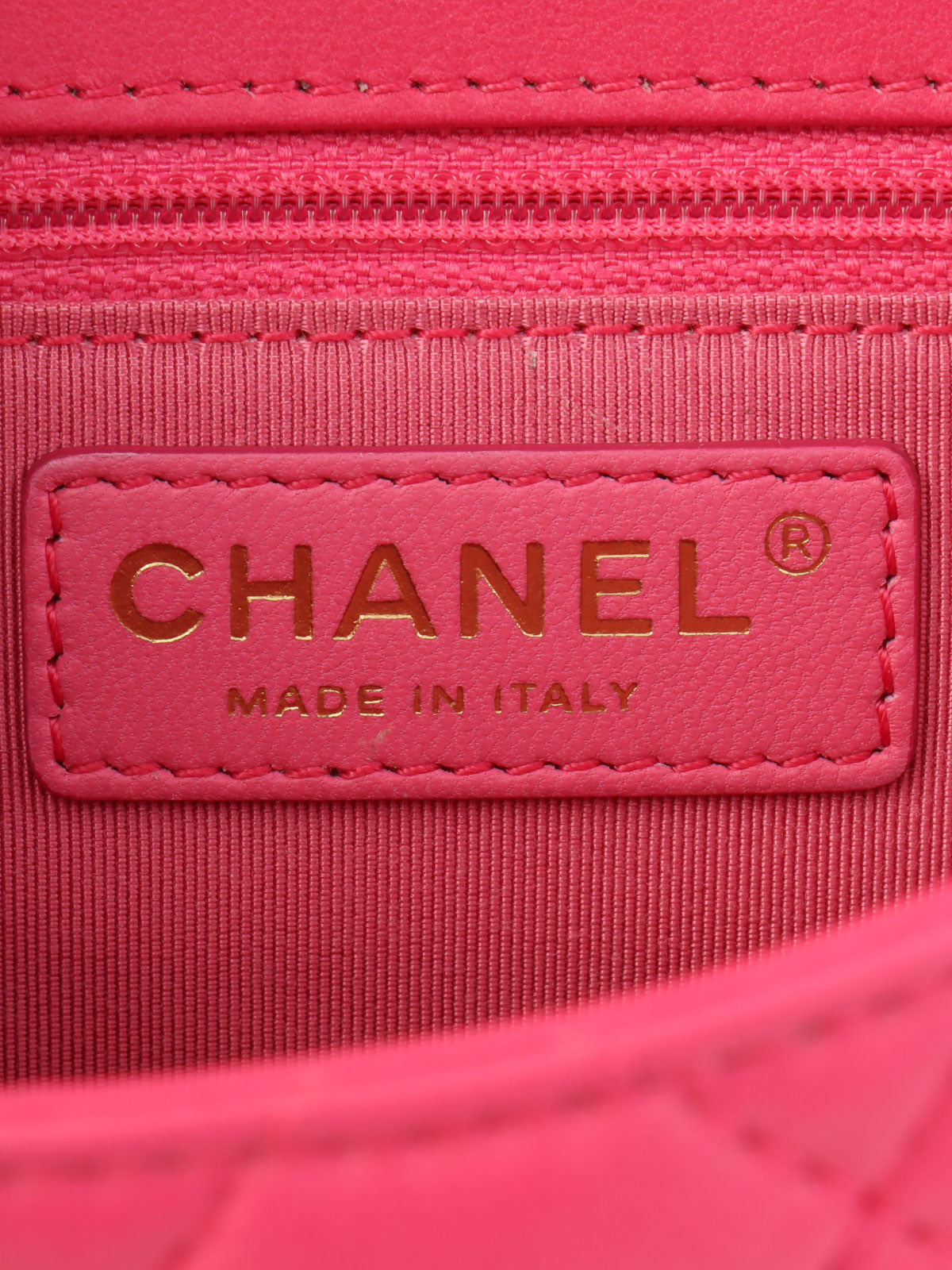 2015 Matelasse Stitch CC 旋锁单肩包 粉色