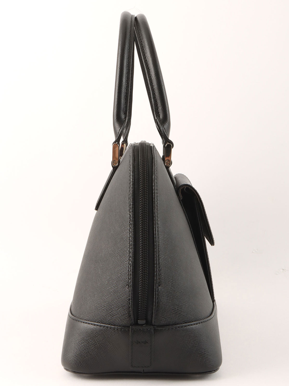 ロゴプレートハンドバッグ ブラック