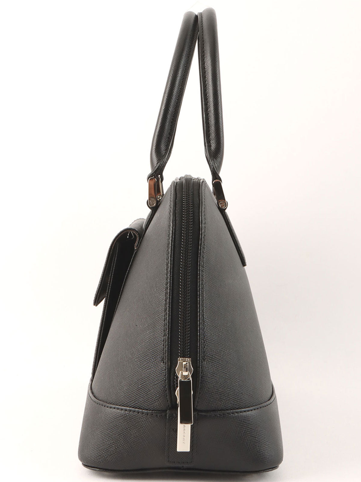 ロゴプレートハンドバッグ ブラック