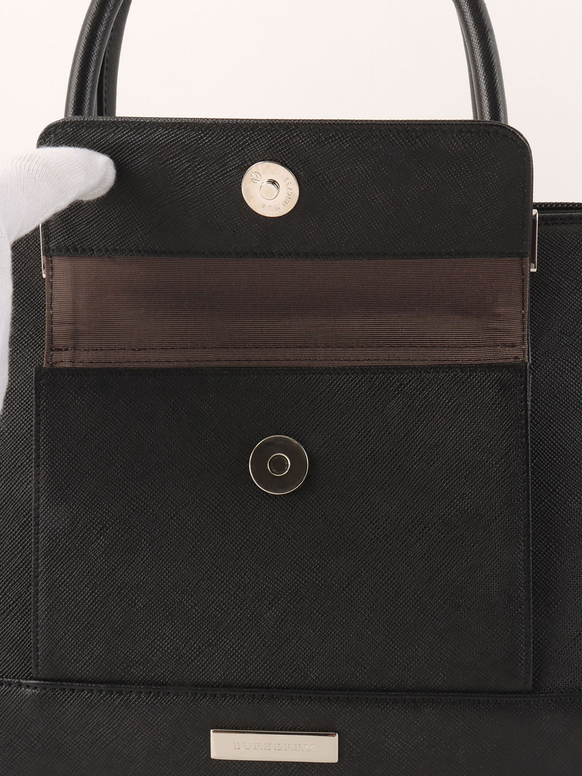 ロゴプレートハンドバッグ ブラック