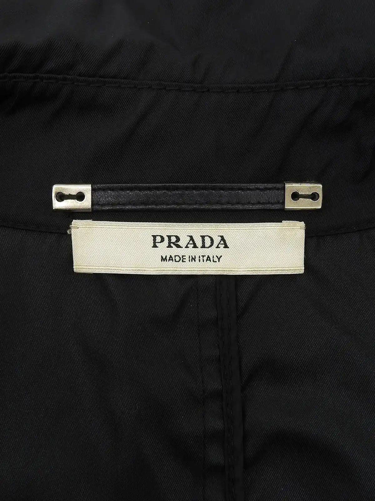 ナイロンロゴベルトコート ブラック