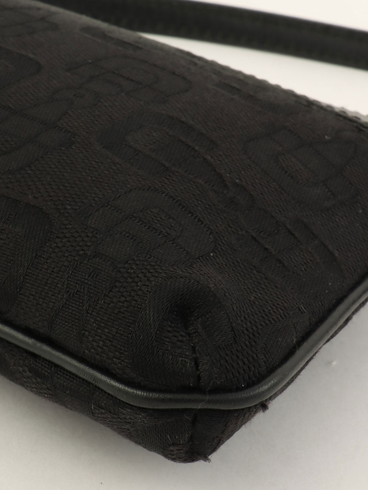 Horsebit Pattern Handbag in Black
