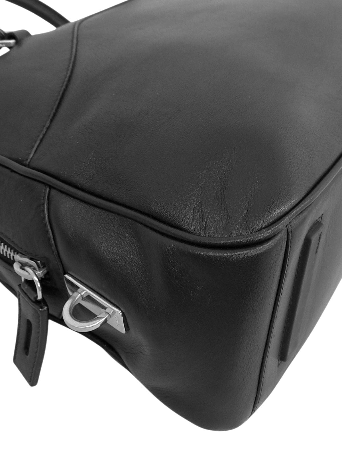 Logo Embossed Bowling Bag in Black