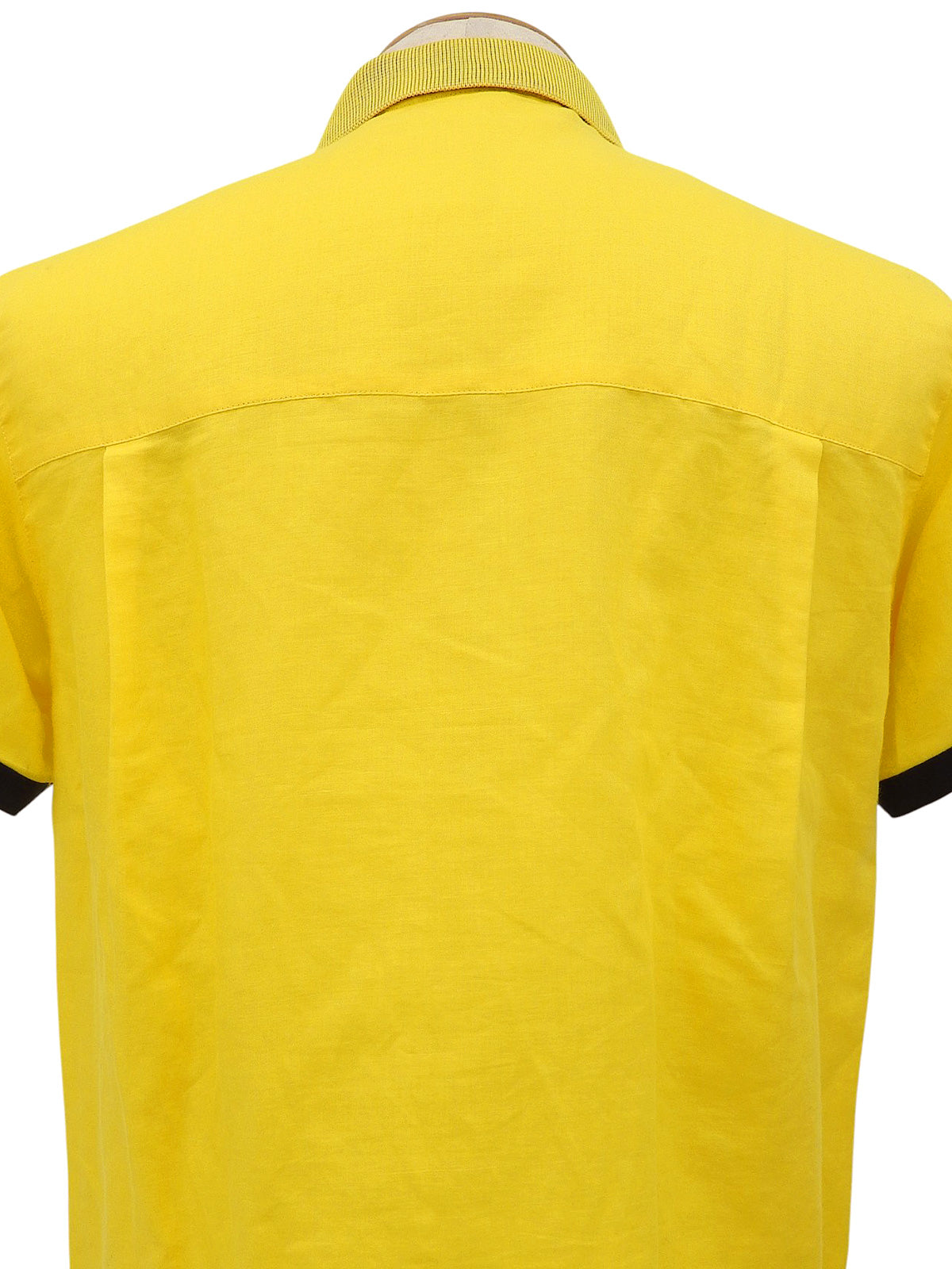 Two-tone half-sleeve shirt in yellow and black