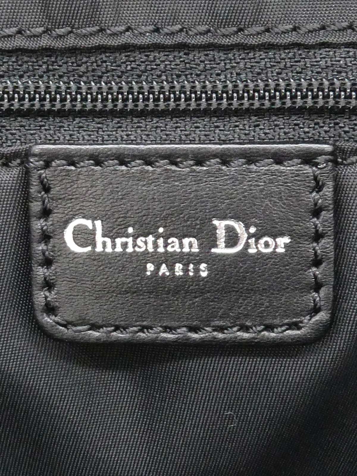 トロッターパターンロゴプレートショルダーバッグ ブラック