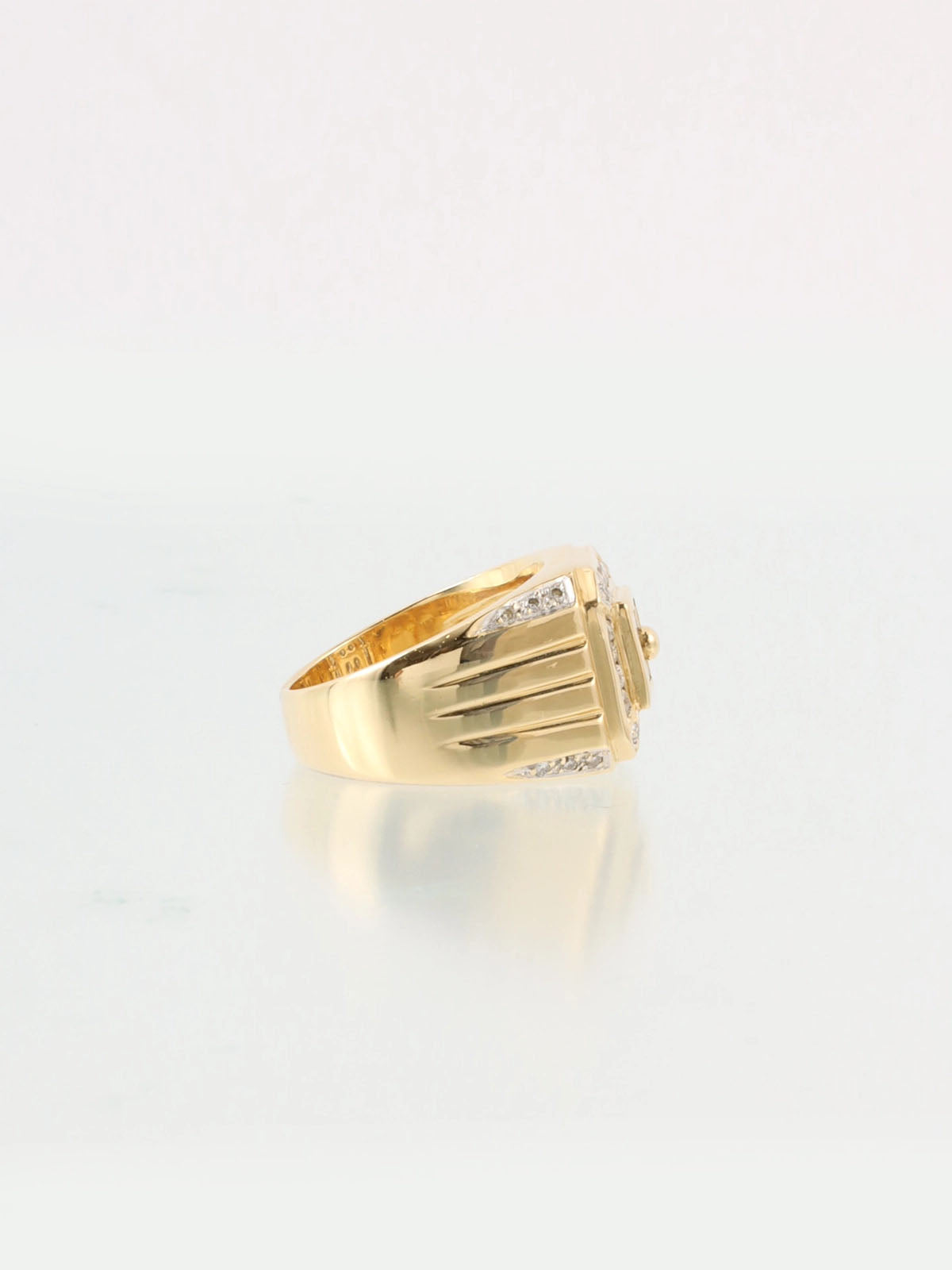 18K Gold Diamond Square Ring