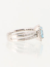 18K Aquamarine Diamond Heart Ring in Silver/Light Blue