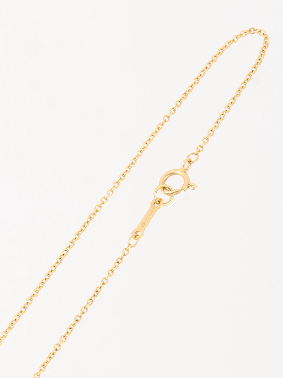18K Gold Kiss Necklace