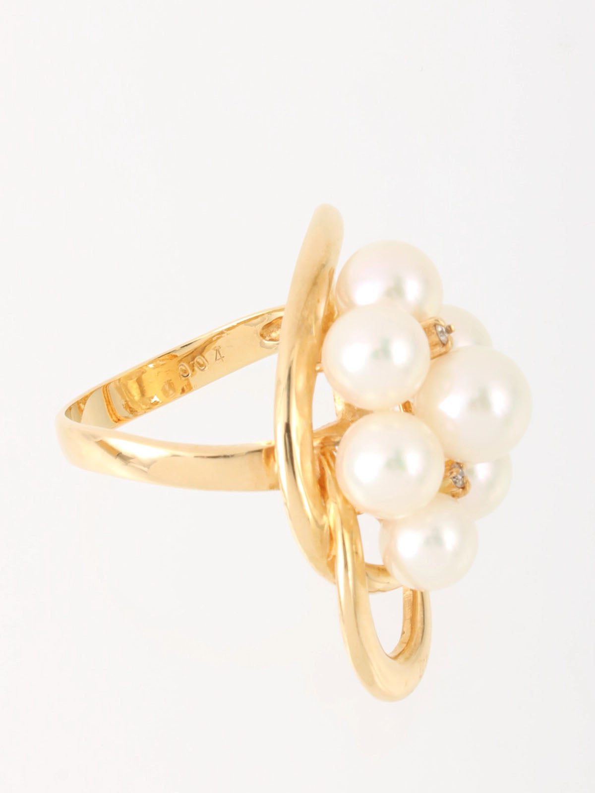 18K Akoya Pearl Design Ring in Gold/Pearl White