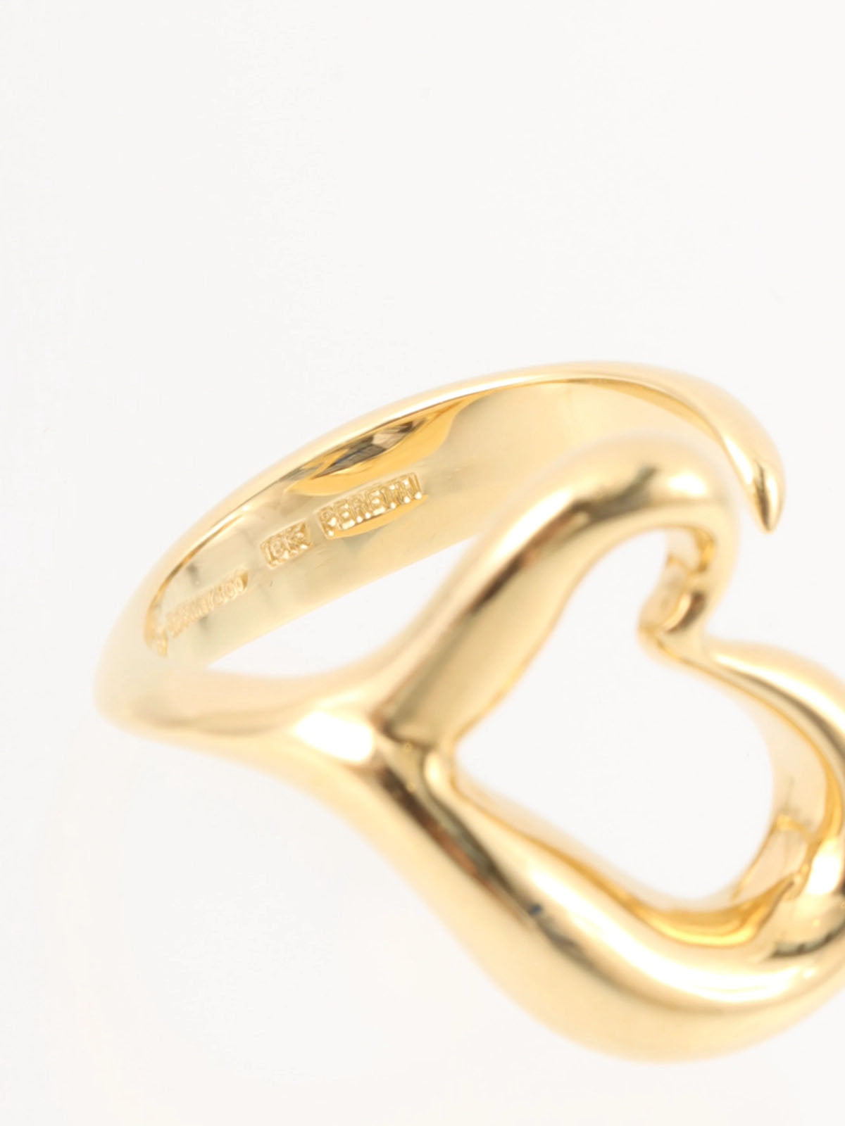 18K Gold Open Heart Ring