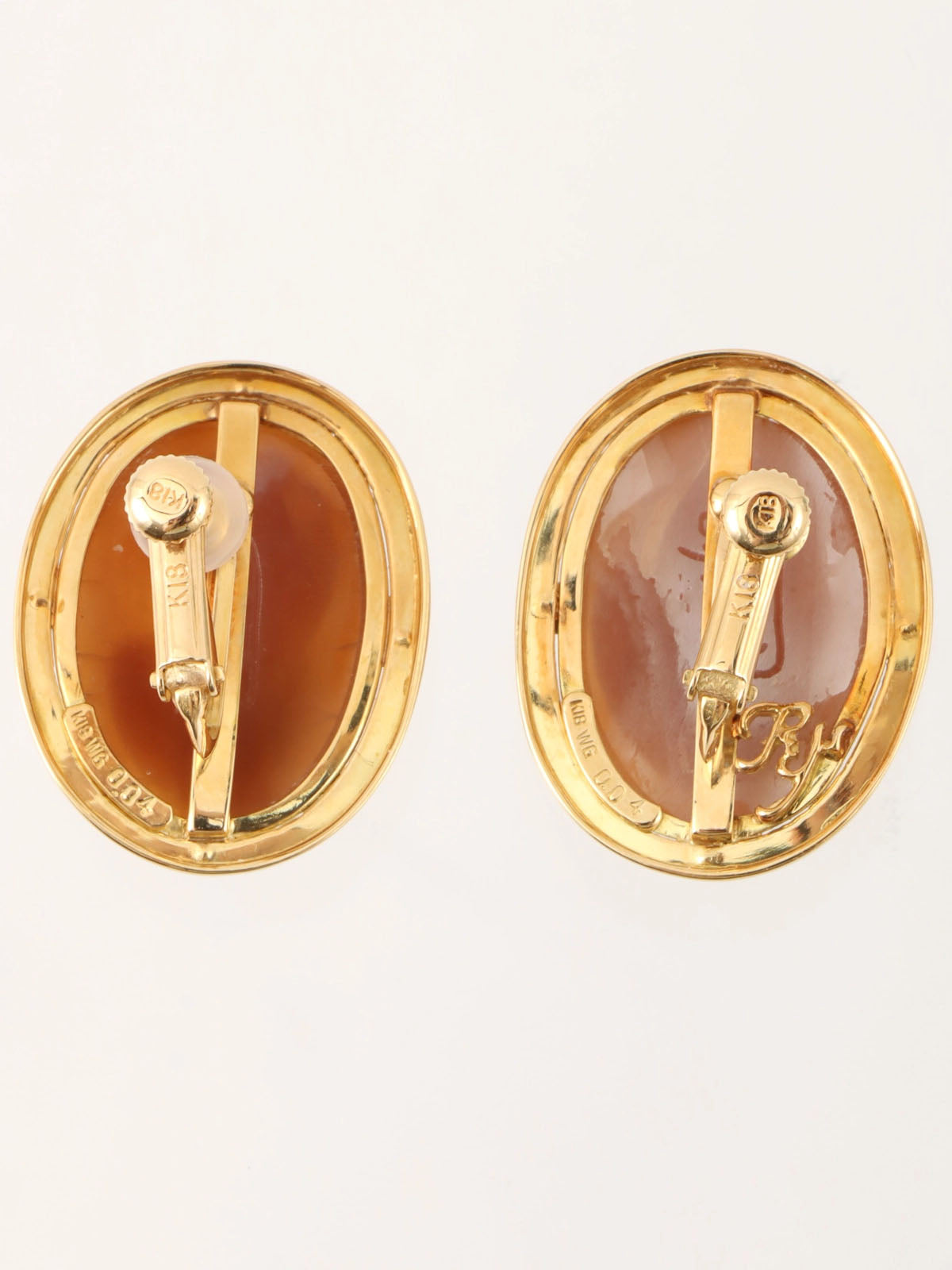 18K Shell Diamond Cameo Earrings in Gold/White/Brown