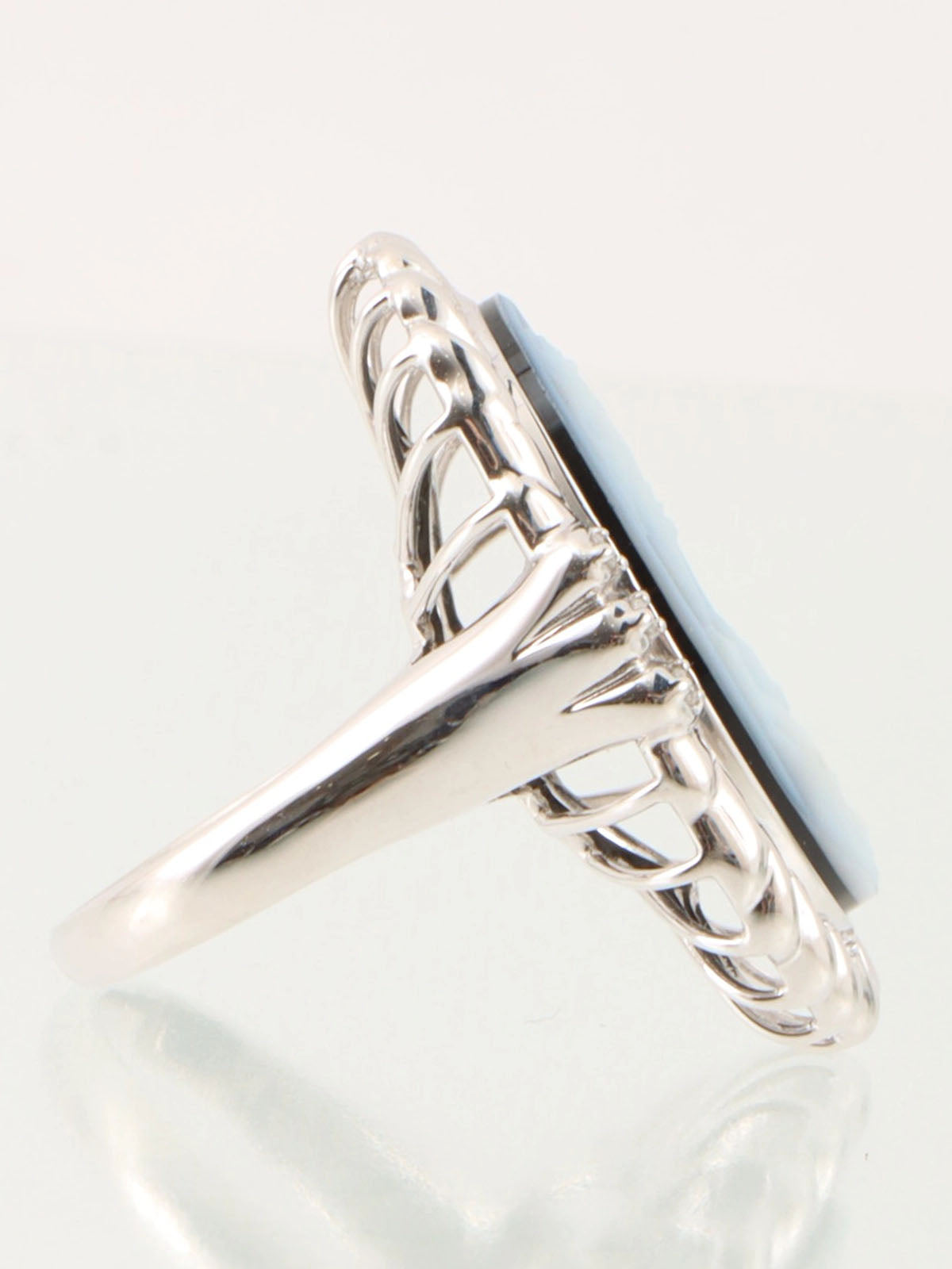18K Chalcedony and Diamond Cameo Ring in Silver, Navy, and White