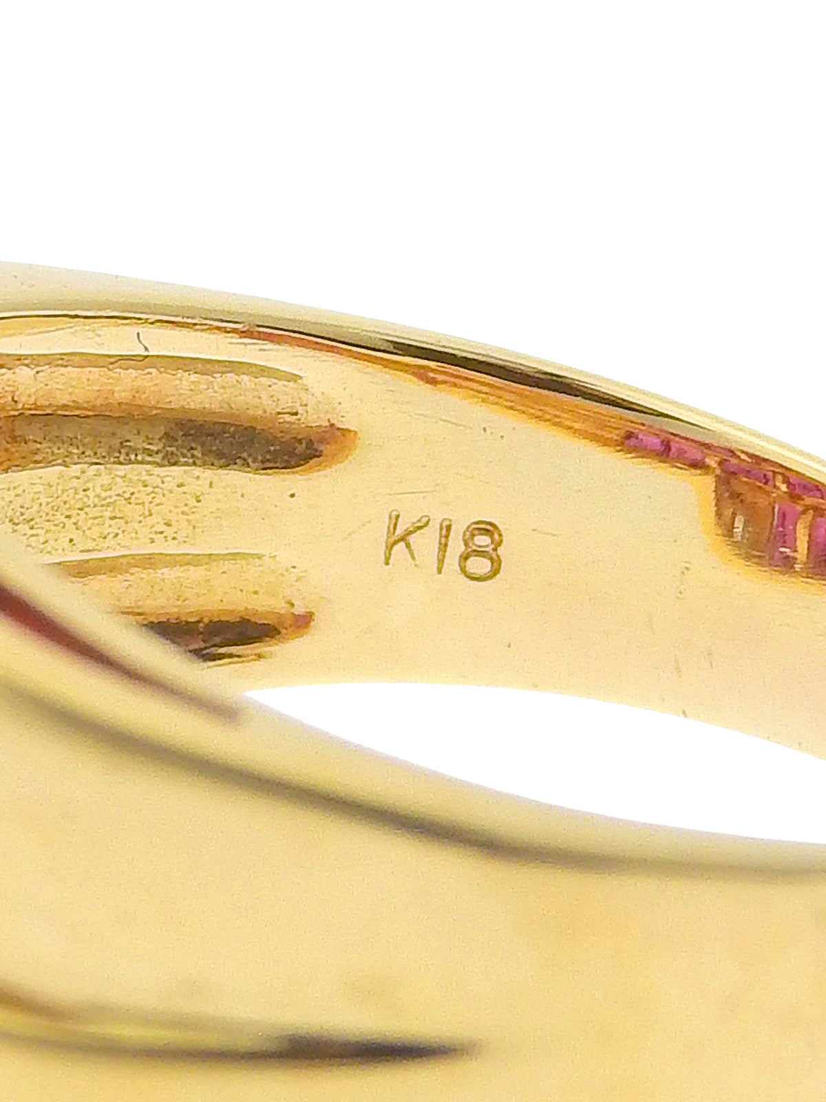 18K Gold/Pink Ruby and Diamond Design Ring