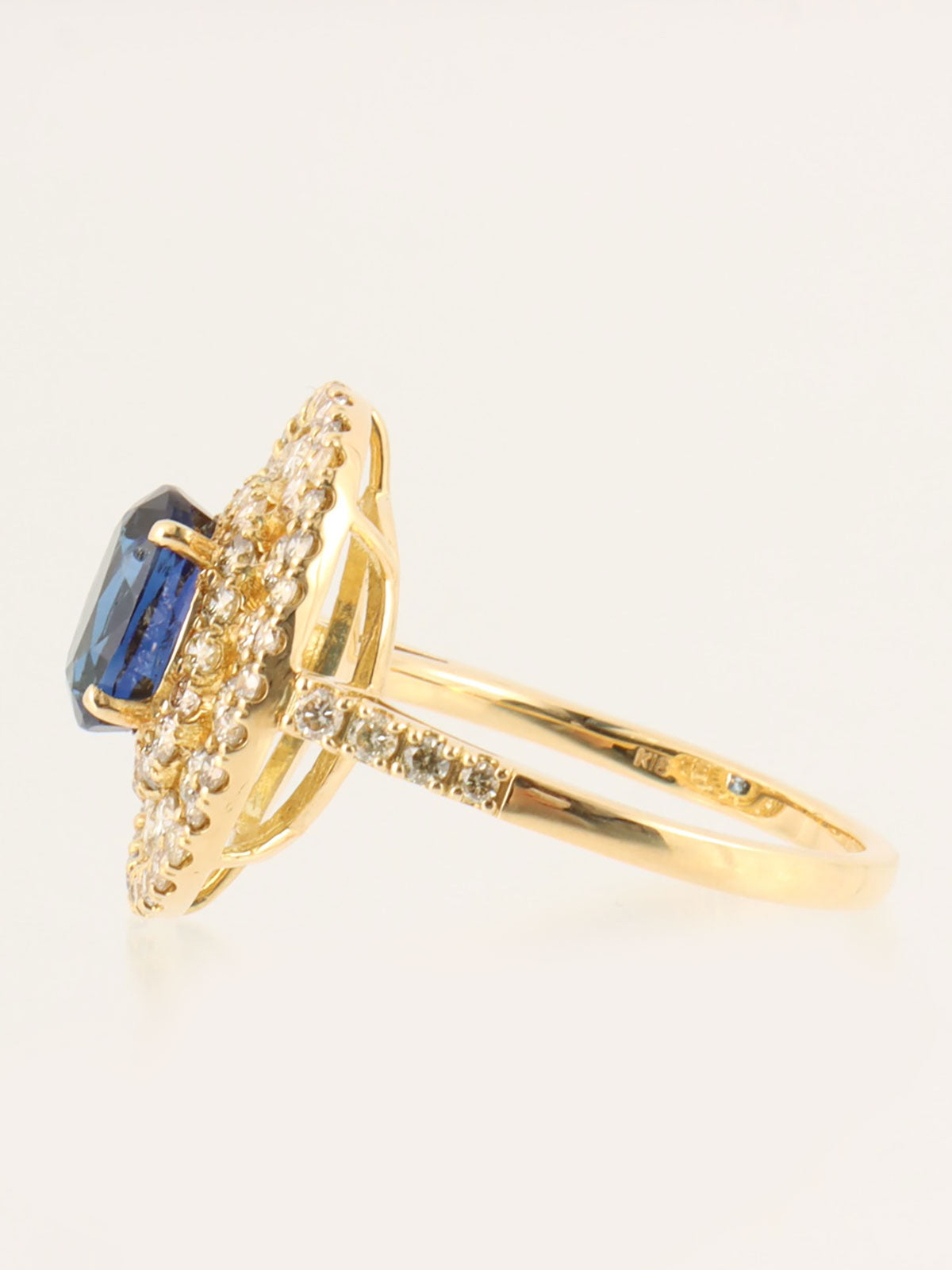 18K Oval Diamond and Sapphire Ring in Blue/Gold