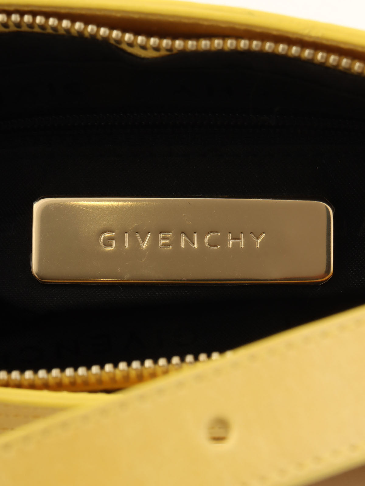 Logo Plate Shoulder Bag Yellow