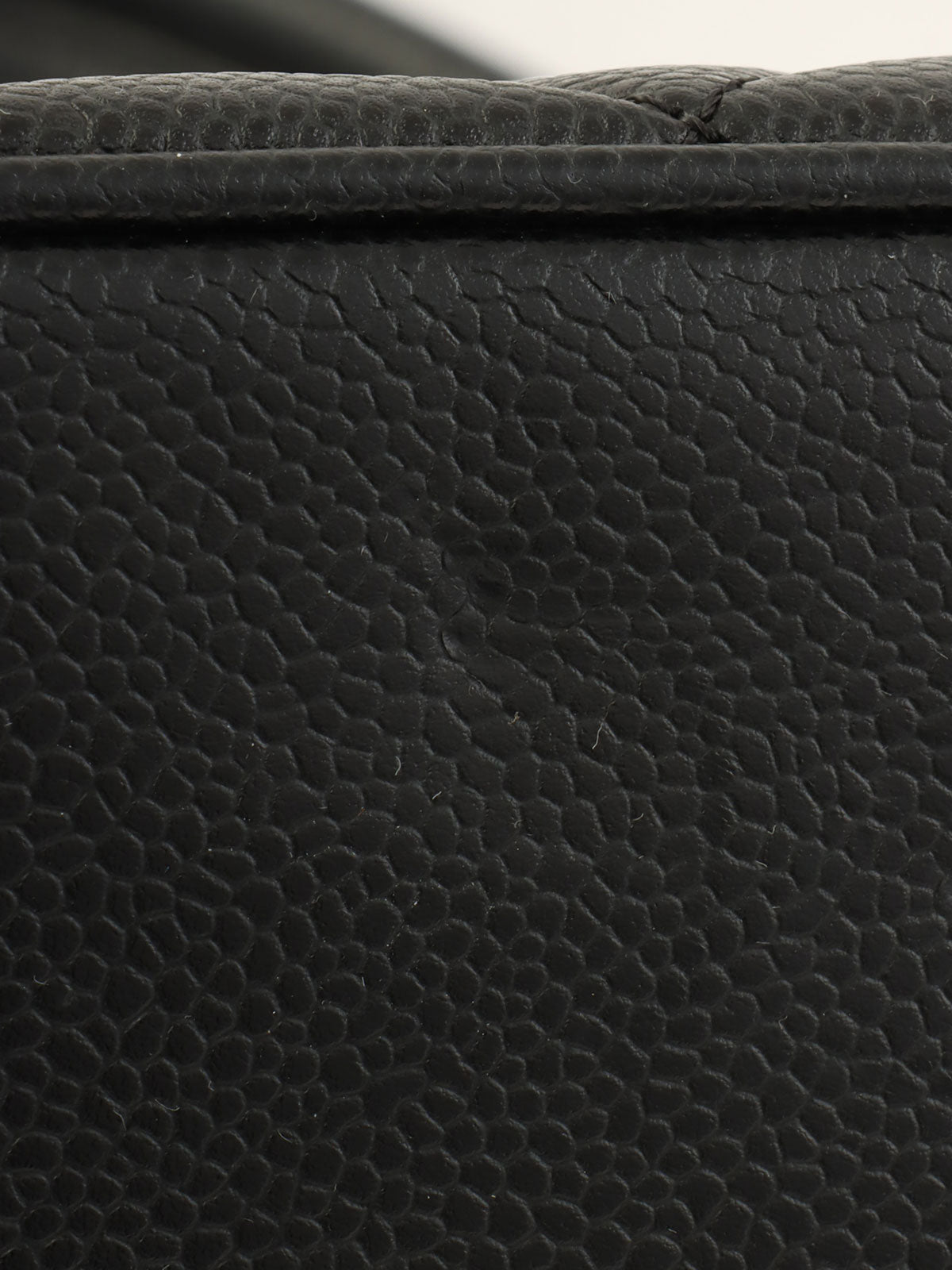 约 2000 年 Caviar Skin CC Mark Stitch 复刻版手提包 黑色