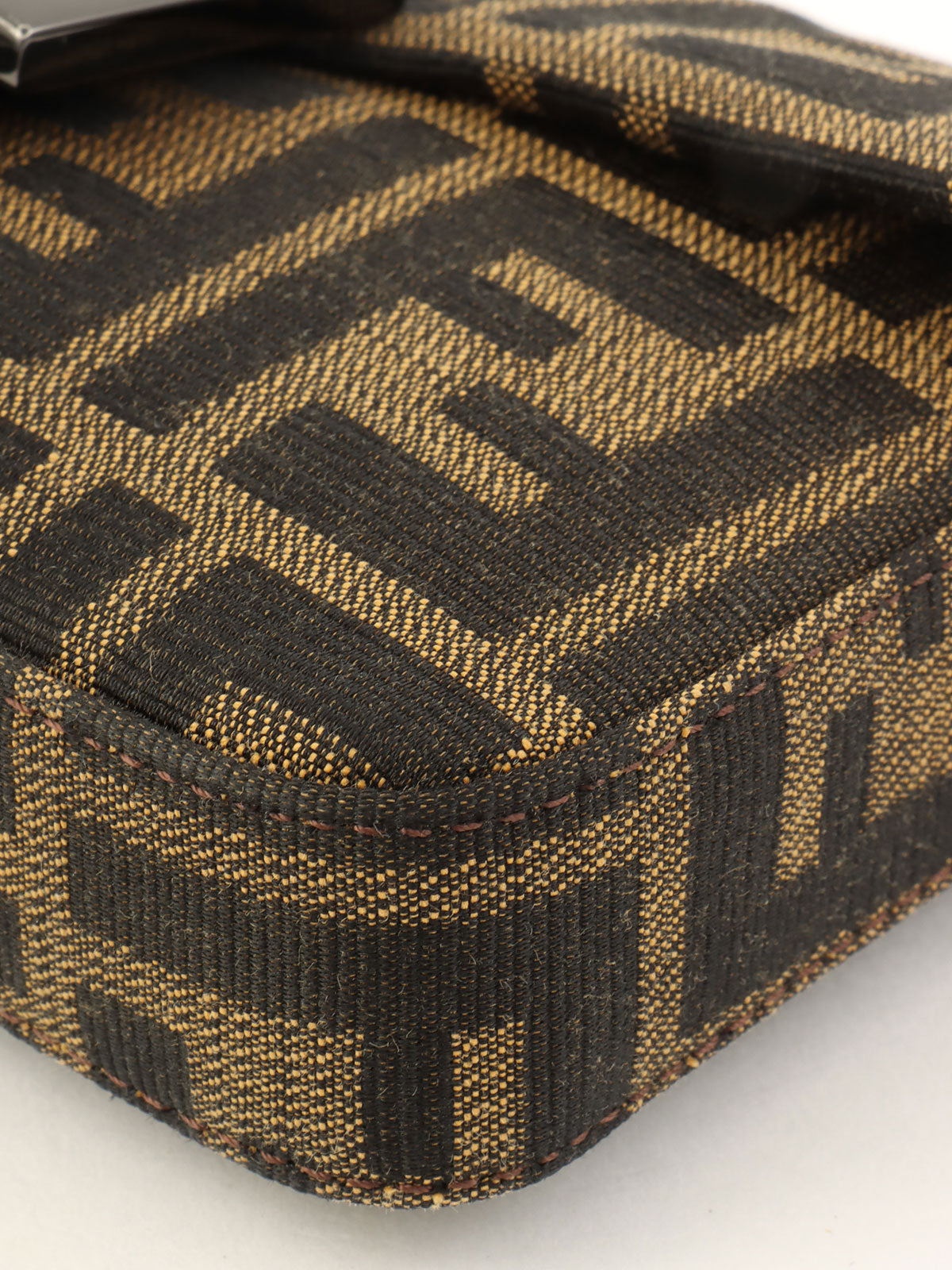 FF Zucca Pattern Mamma Bucket Brown