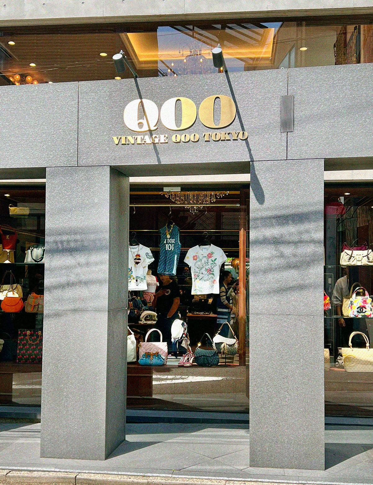 表参道・青山・原宿エリアでブランド古着を探すなら？VINTAGE QOO TOKYO