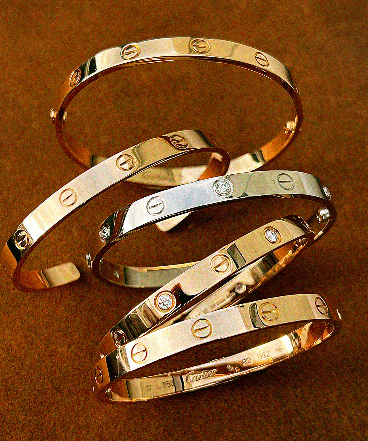 愛を閉じ込めるジュエリー、カルティエ「ラブブレス」