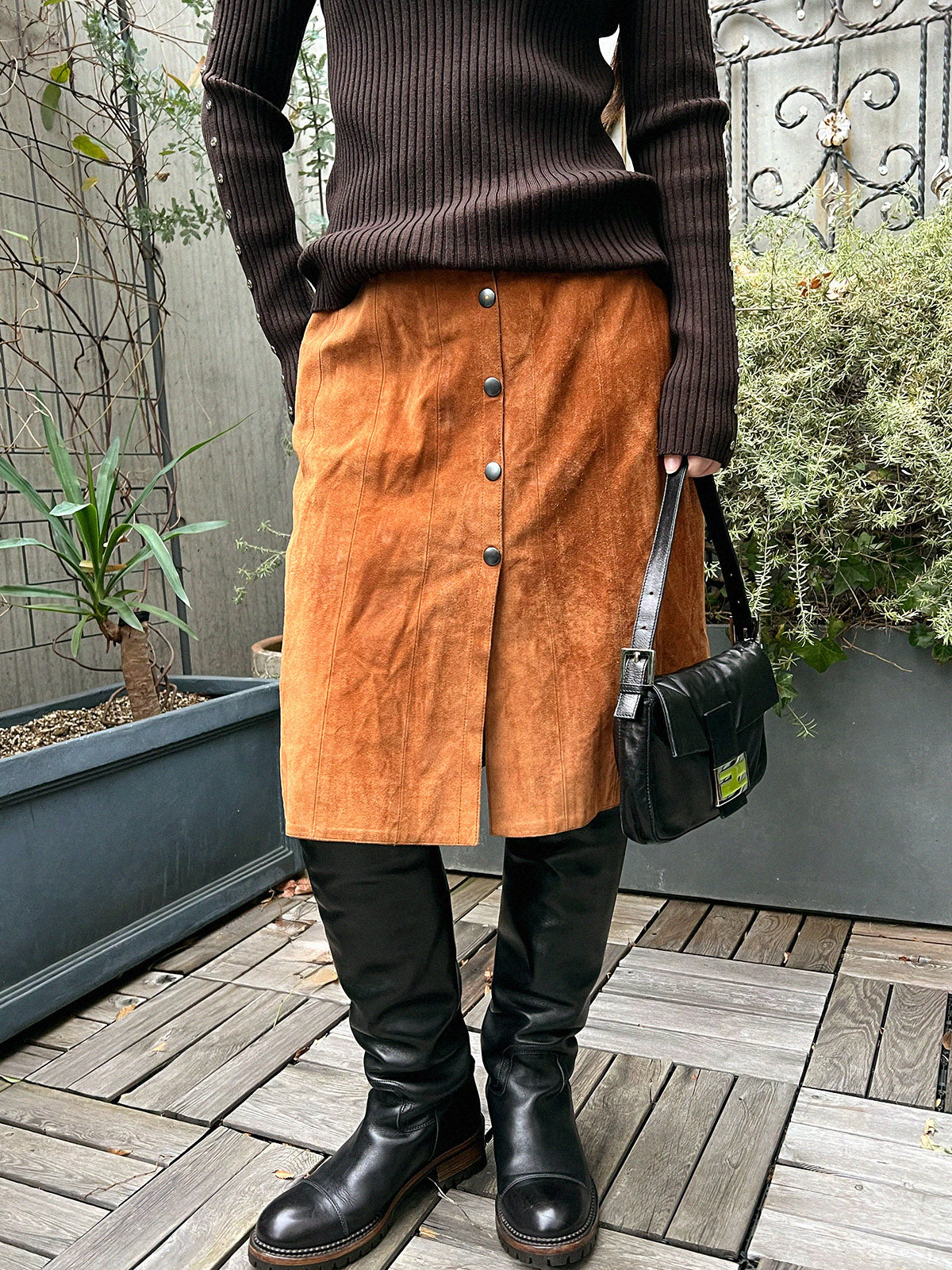 Suede Logo Button Skirt #40 Brown