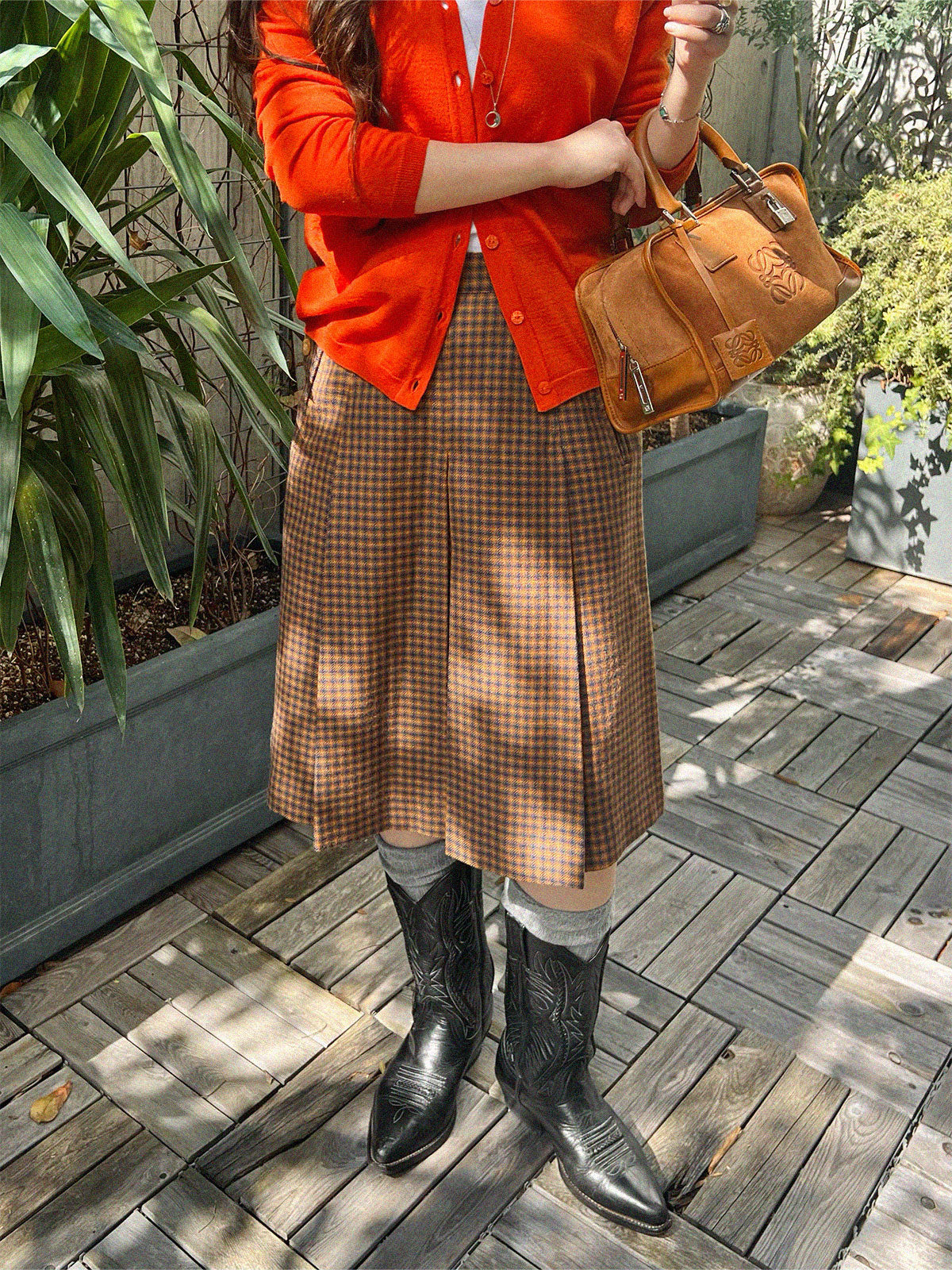 Block Check Pattern Box Pleated Skirt in Camel/Navy