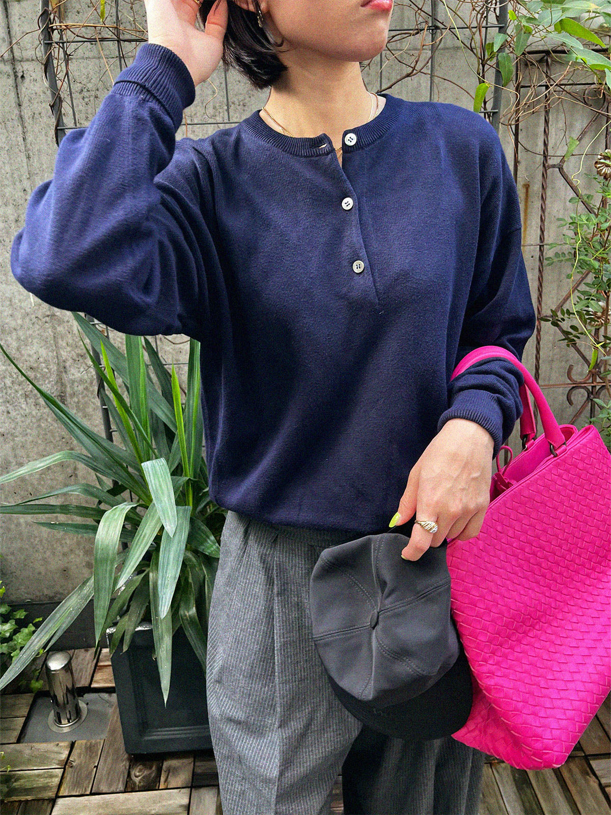 Navy cotton knit long-sleeved top