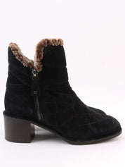Double-zip short boots in black/beige