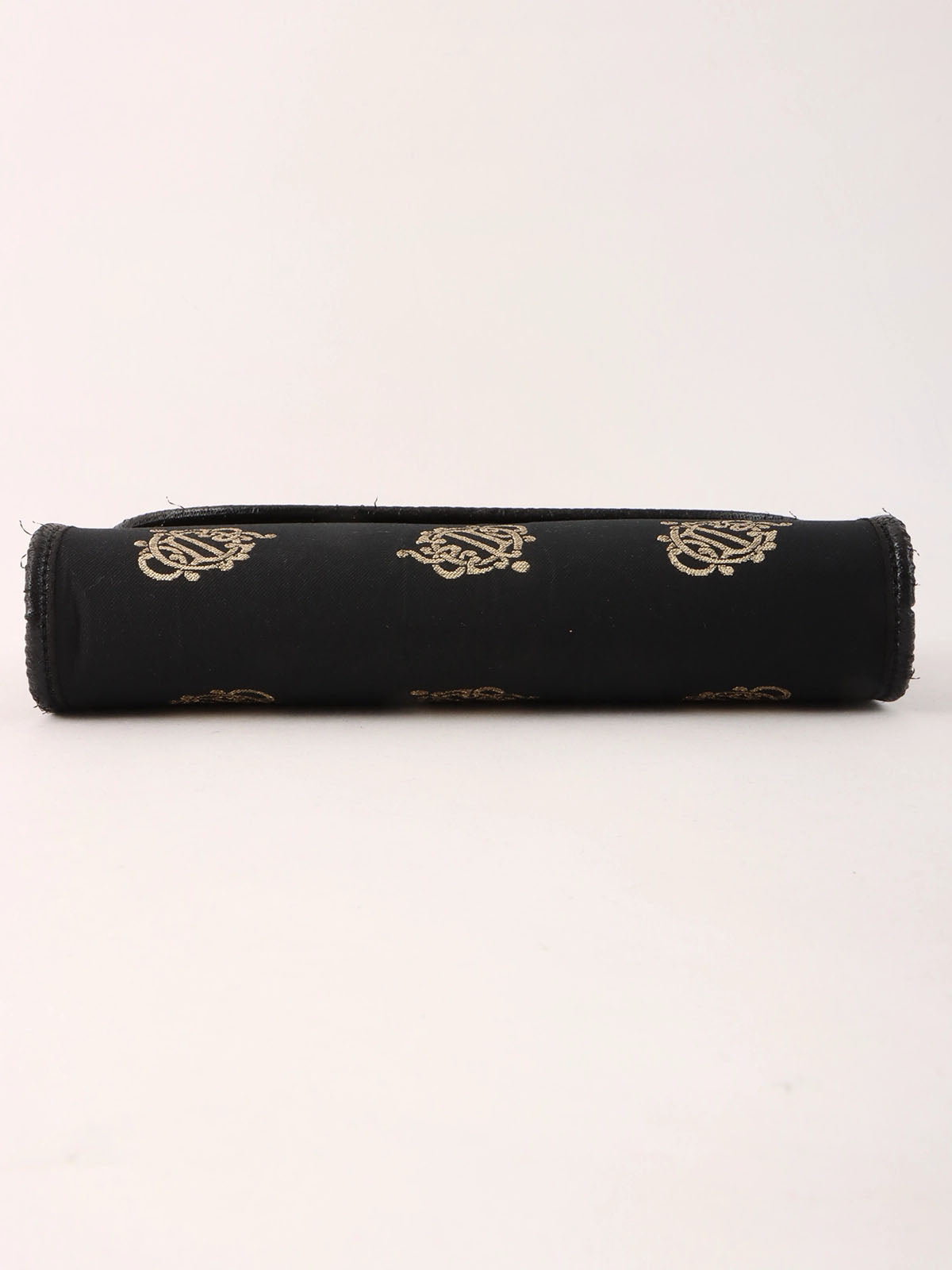 ロゴエンブレムチェーンバッグ　ブラック