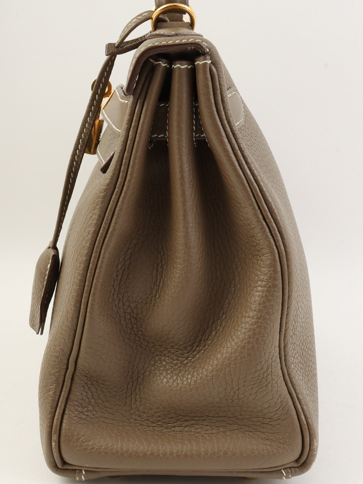 2017年製 ケリー28 エトゥープ