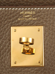 2017年製 ケリー28 エトゥープ