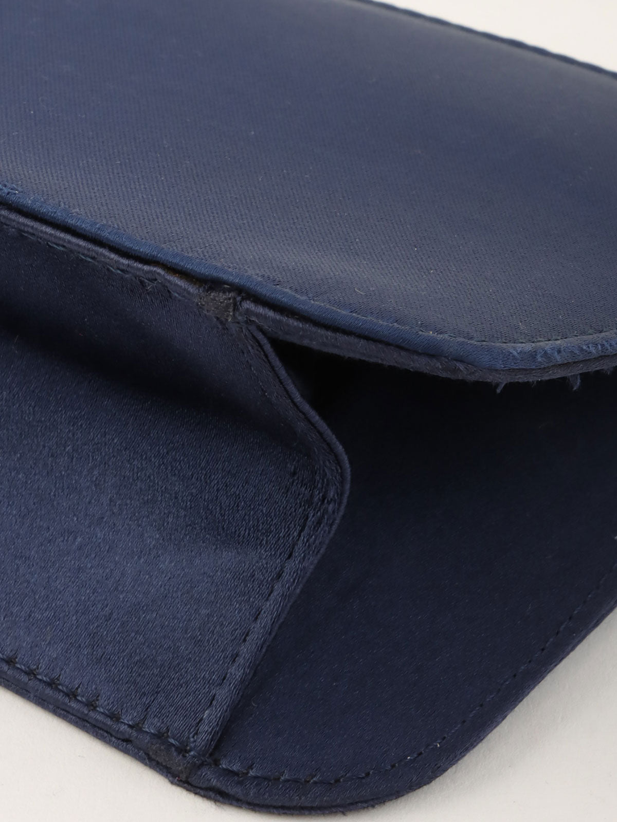 2013年頃 シルクサテンCCマークプレートチェーンショルダーバッグ ネイビー