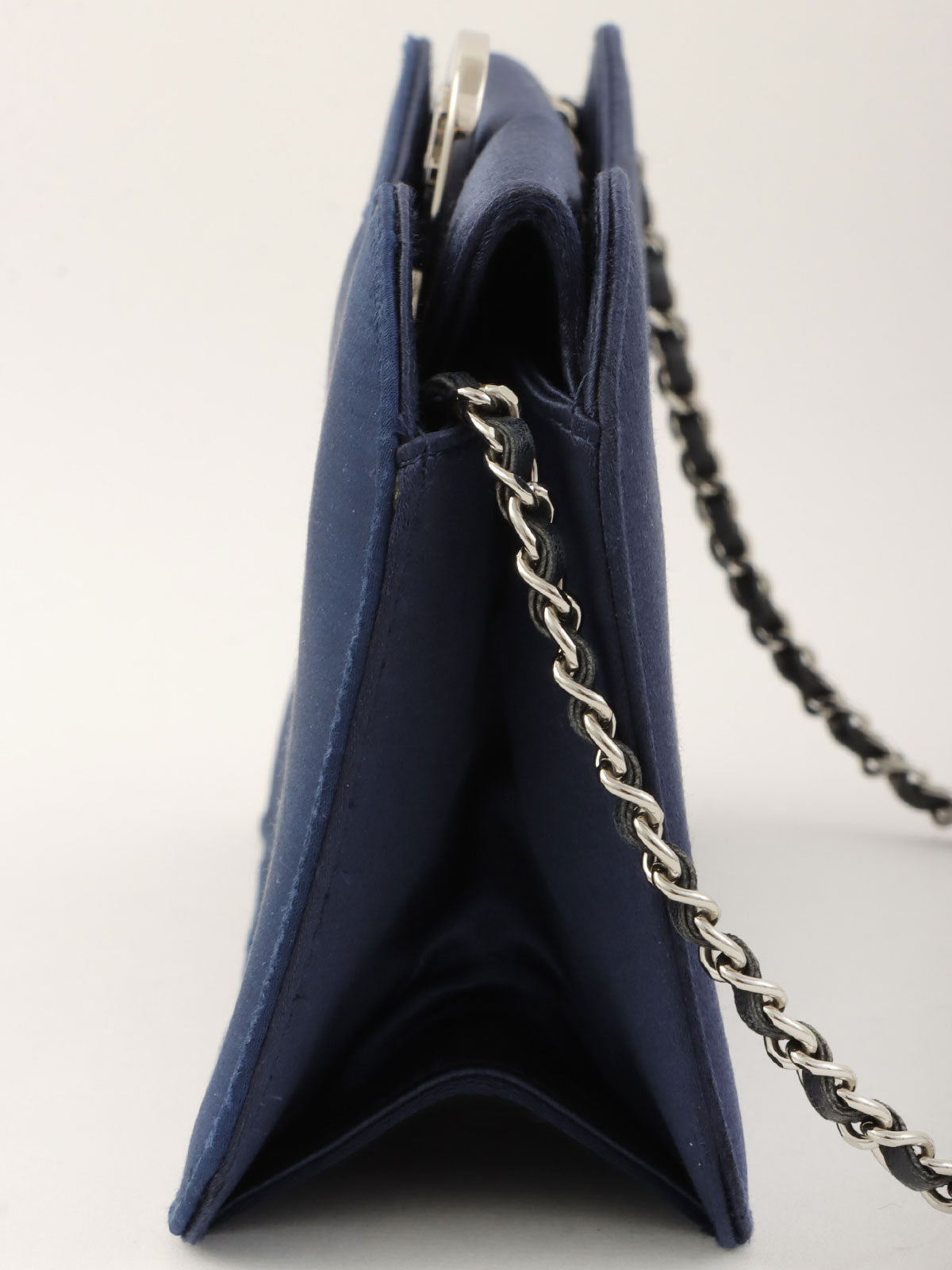 2013年頃 シルクサテンCCマークプレートチェーンショルダーバッグ ネイビー