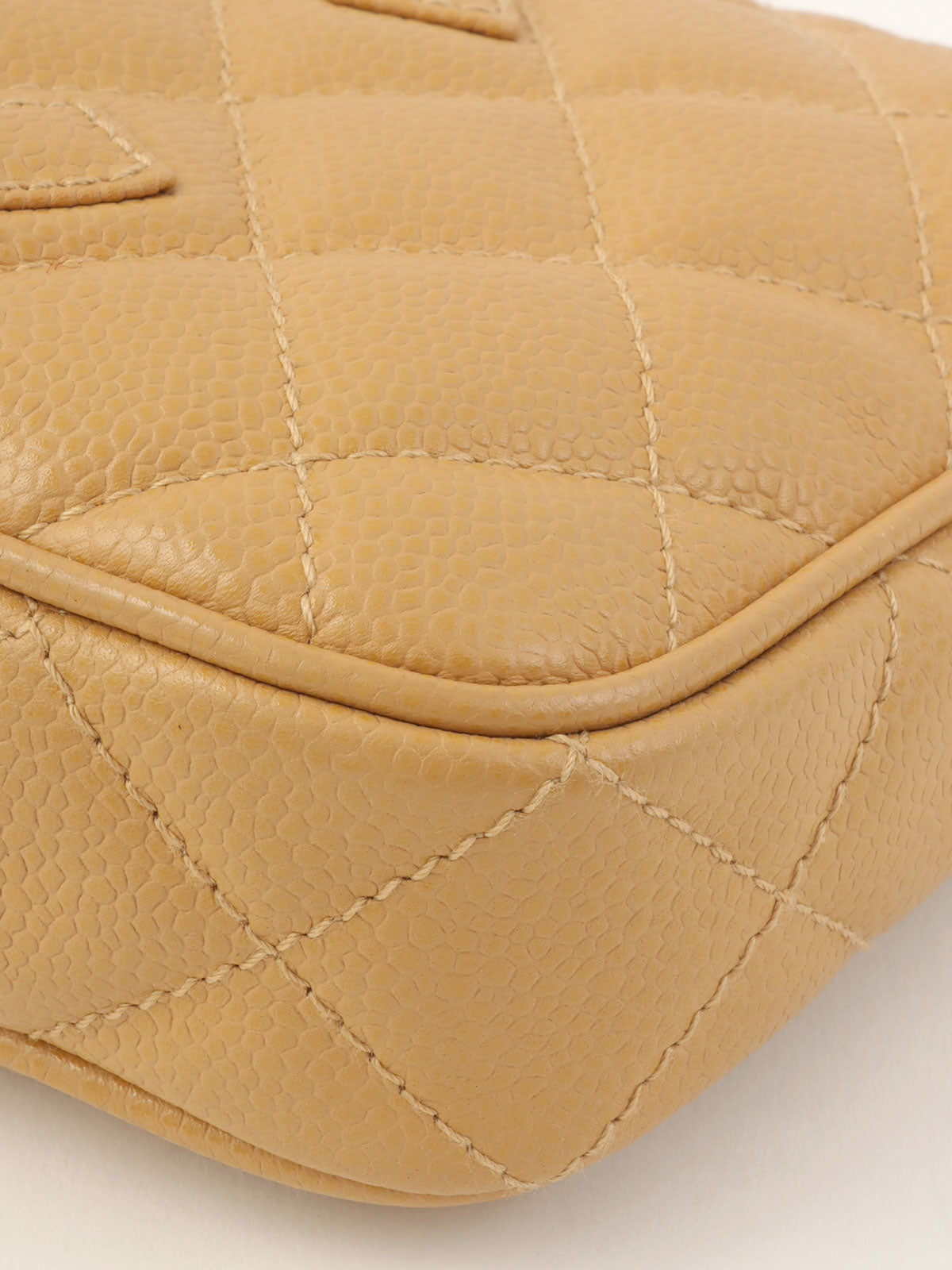 2003年頃製 キャビアスキンCCマークステッチショルダーバッグ ベージュ