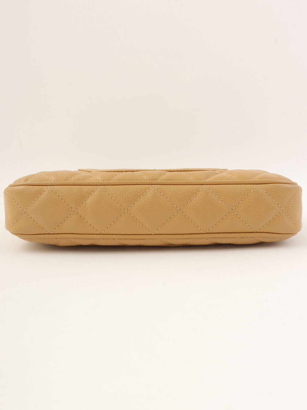 2003年頃製 キャビアスキンCCマークステッチショルダーバッグ ベージュ