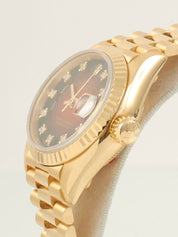 1993年10钻蚝式恒动日历型腕表，金/红