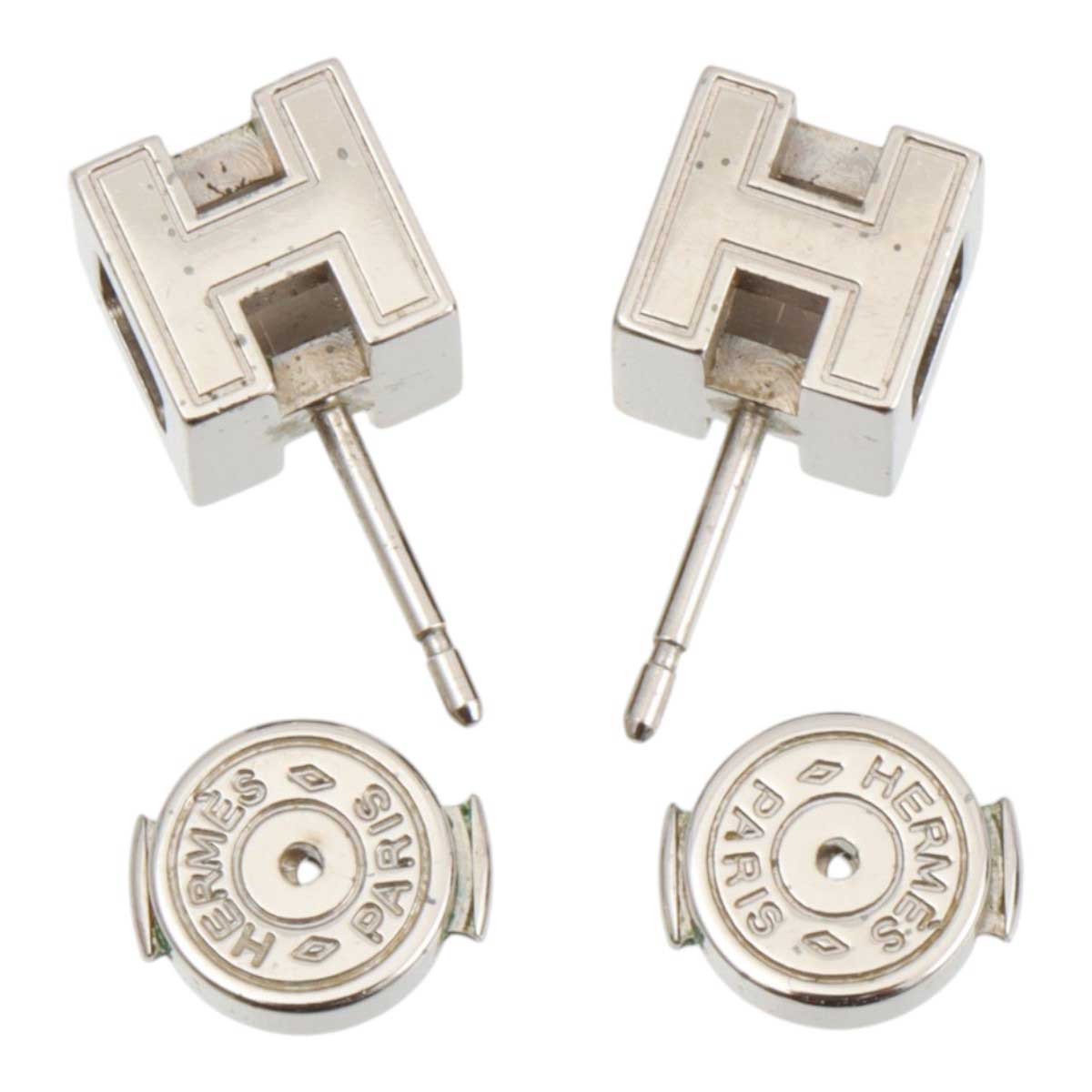 CACHED'OR Ash Pierced Earrings Silver/Ivory