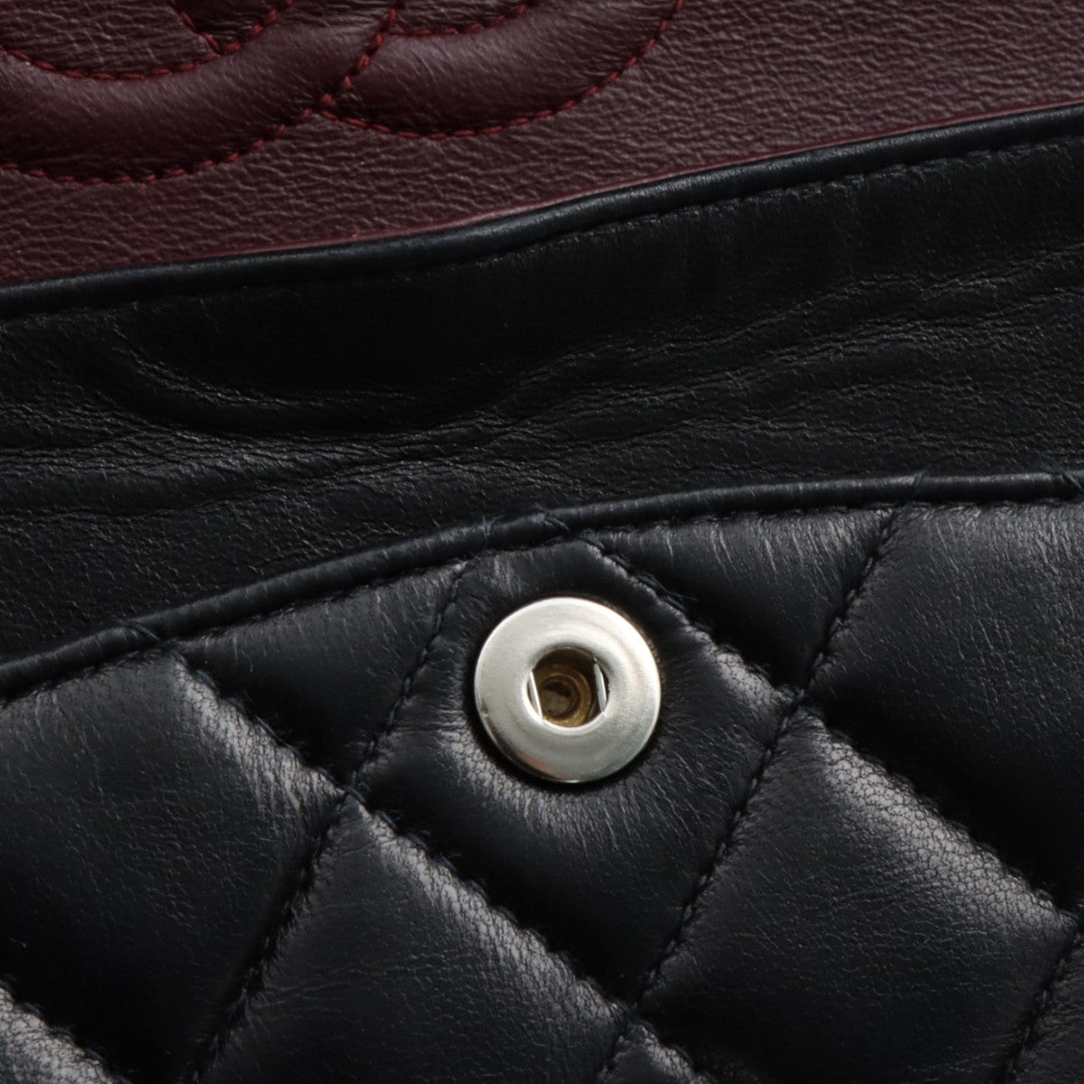 2000s Classic Flap Chain Bag 23cm Black